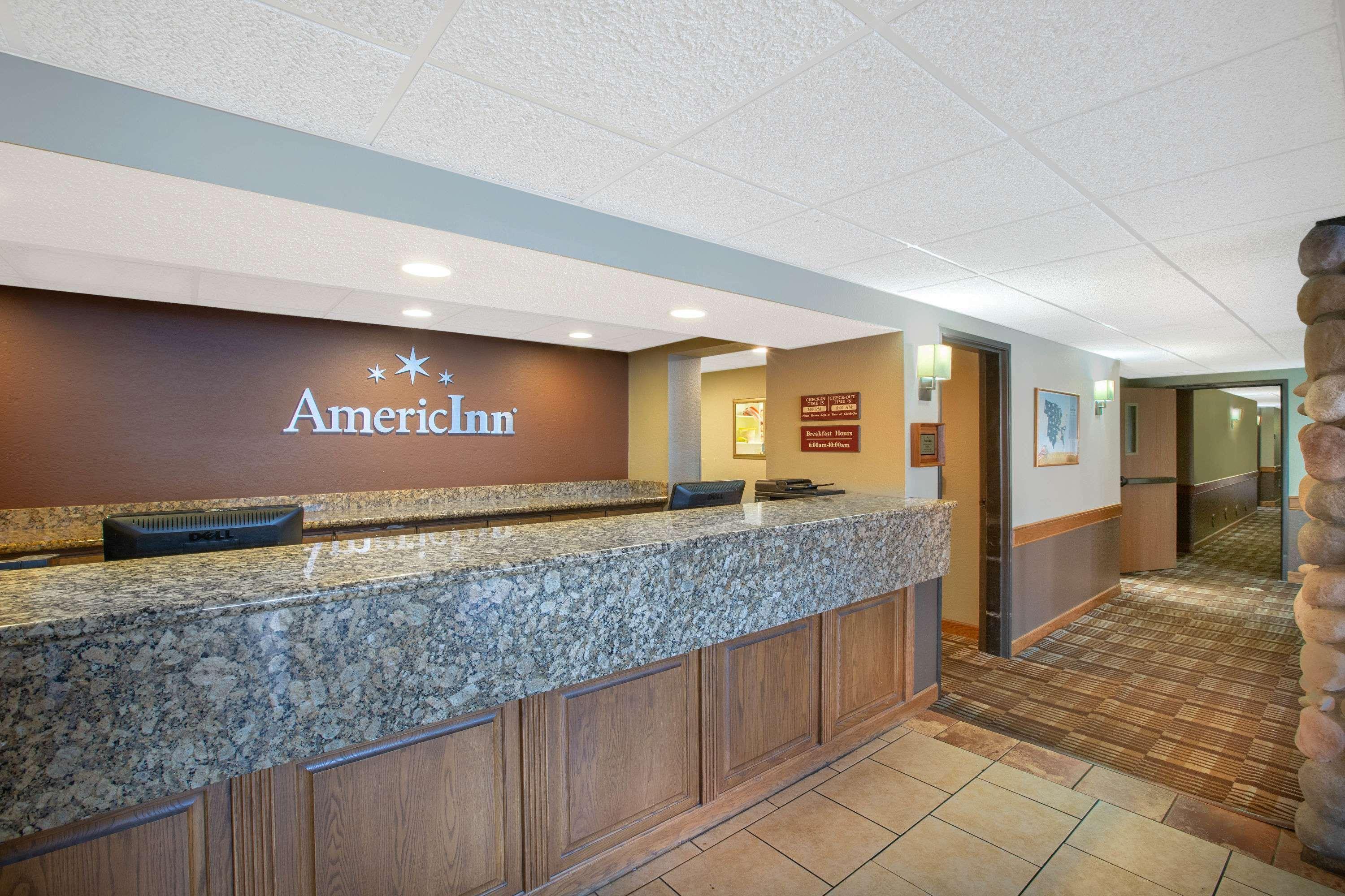 Hotel Americinn By Wyndham North