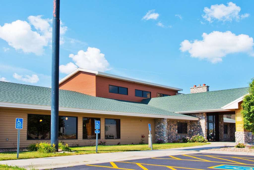 Hotel Americinn By Wyndham North 2*